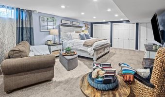 3838 Omega St, Alton, IL 62002