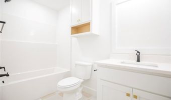 3 Moniave Ln, Bella Vista, AR 72715