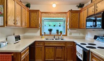 14401 Glenda Dr, Apple Valley, MN 55124