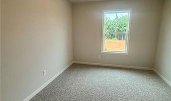 104 Chickadee Ct, Auburn, GA 30011
