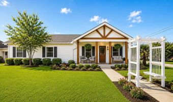 125 N Main St, Abbeville, LA 70510