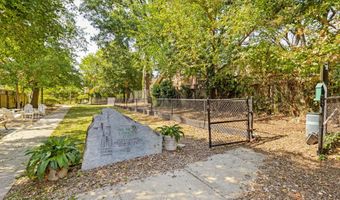 3022 WISCONSIN Ave NW 208, Washington, DC 20016