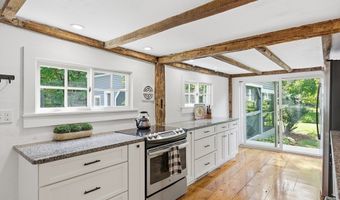 313 Berlin Rd, Bolton, MA 01740