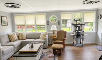 2101 Robinhood Rd, Albany, GA 31707