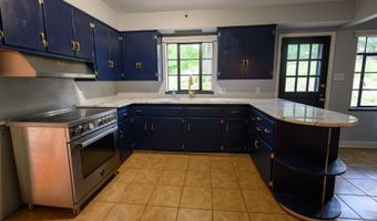 1 Northwood Dr, Athens, OH 45701