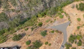 1002 Quietwater Rdg, Santa Rosa, CA 95404