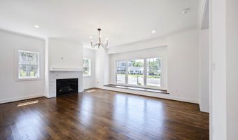 2100 PATRICK HENRY Dr, Arlington, VA 22205