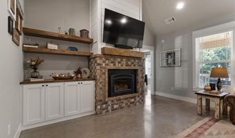 11 Epping Dr, Bella Vista, AR 72714