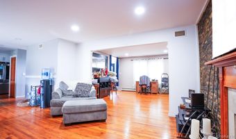 65 Williams Ave, Amityville, NY 11701
