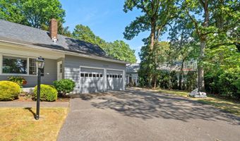 16390 SE HILLSIDE Ln, Milwaukie, OR 97267