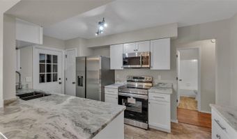 890 N OAKWOOD Loop, Bartow, FL 33830