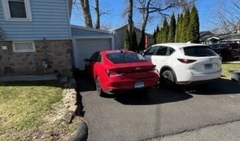 245 Alps Rd, Branford, CT 06405