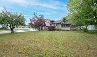 540 Sherman Ave, Belford, NJ 07718