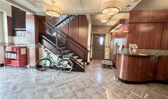 206 SW 8th St 212, Bentonville, AR 72712