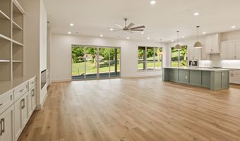 24 Zarina Ln Ln, Hot Springs Village, AR 71909