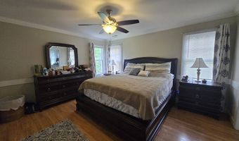 2017 Battlewood Rd, Apex, NC 27523