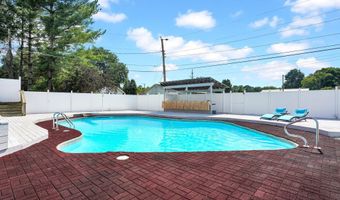 1803 Linwood Dr, Bedford, IN 47421