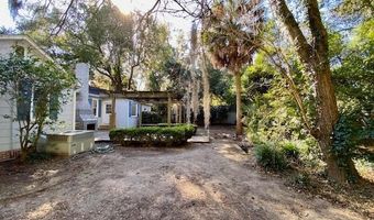 2301 Hermitage Rd, Beaufort, SC 29902