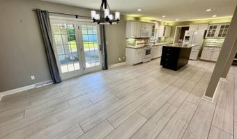 6730 Bennett Rd, Anderson Twp., OH 45230