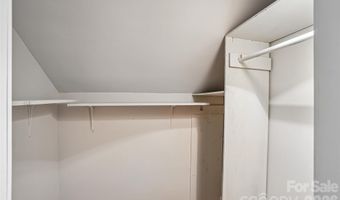 28 Ridgefield Pl, Asheville, NC 28803