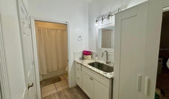 586 BRANTLEY TERRACE Way 201, Altamonte Springs, FL 32714