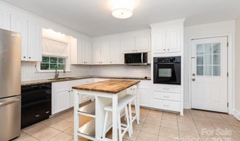 2734 Dunlavin Way, Charlotte, NC 28205