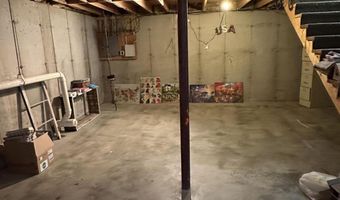 95 Sanford Street St, Bangor, ME 04401