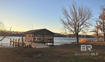 8008 Patricks Landing Rd, Bay Minette, AL 36507