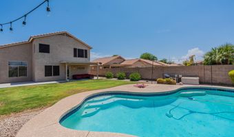 2190 S Navajo Way, Chandler, AZ 85286