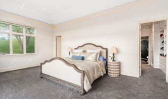 64 Sterling Pl, Bow, NH 03304