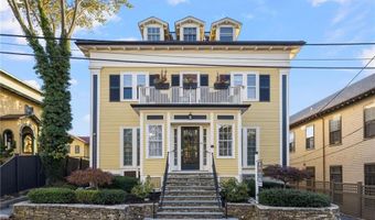 75 Pelham St C, Newport, RI 02840