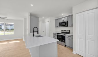 103 Hunter St, Abbeville, SC 29620