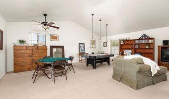 32201 Joaquin Dr, Acton, CA 93510
