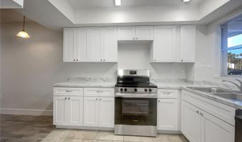 1028 APOLLO BEACH Blvd 103, Apollo Beach, FL 33572