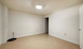 10240 ARIZONA Cir 33, Bethesda, MD 20817