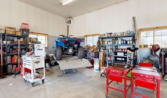 48 S Main St, Andover, ME 04216