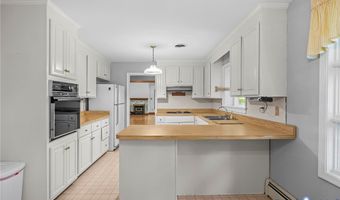14219 Hickory Oaks Ln, Ashland, VA 23005