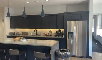 8 N Main St, Attleboro, MA 02703