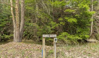 645-1 Right Fork Fixer Rd, Beattyville, KY 41311