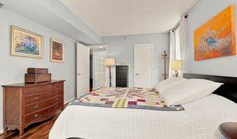 1024 N UTAH St 616, Arlington, VA 22201