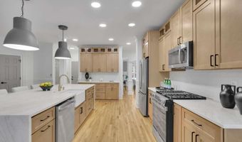 5166 Hill Rd NW, Acworth, GA 30101