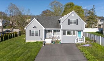 3 Jones Ave, Bristol, RI 02809