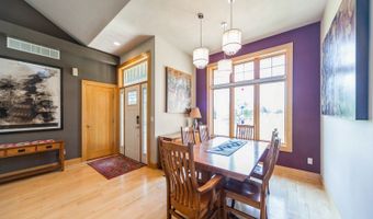 7980 NE 27th Ave, Altoona, IA 50009