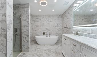 147 I U Willets Rd, Albertson, NY 11507