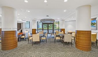 3000 Island Blvd 332, Aventura, FL 33160