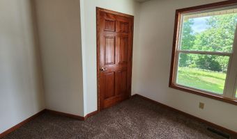 17529 St Highway U, Ava, MO 65608