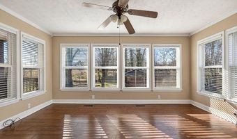 5568 Willow Oak Dr, Baxter, TN 38544