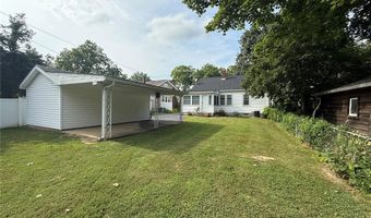 915 McKinley Blvd, Alton, IL 62002