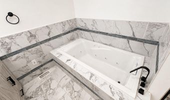 1610 E FEDERAL St, Baltimore, MD 21213