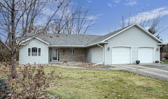 3543 N WELLINGTON Dr, Appleton, WI 54911